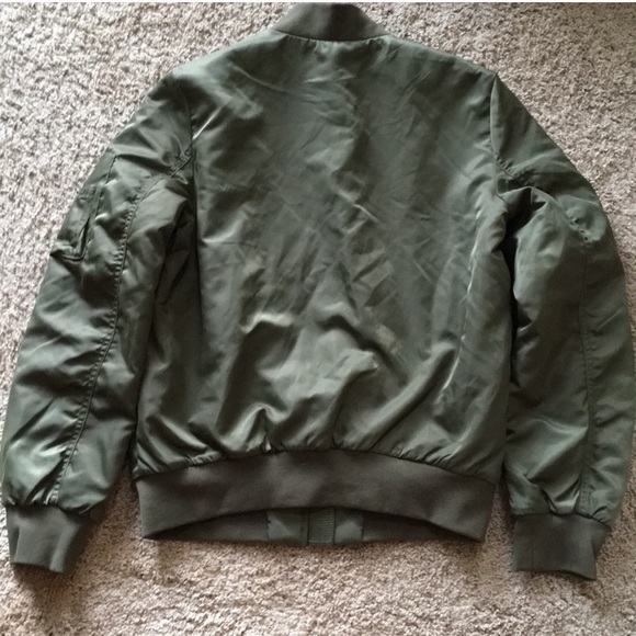 Aritzia Babaton Bomber Jacket - Picture 4 of 5